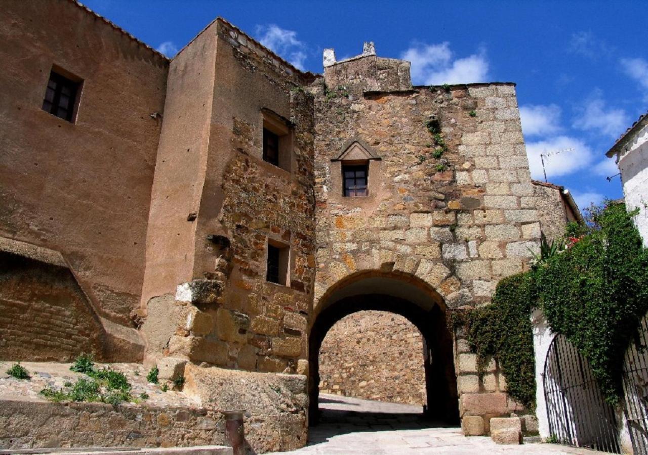 Apartamento Turistico Muralla De Касерес Экстерьер фото