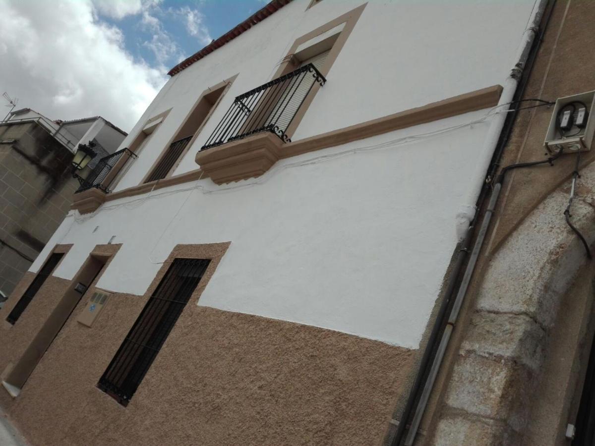 Apartamento Turistico Muralla De Касерес Экстерьер фото