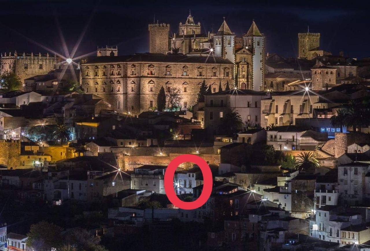 Apartamento Turistico Muralla De Касерес Экстерьер фото